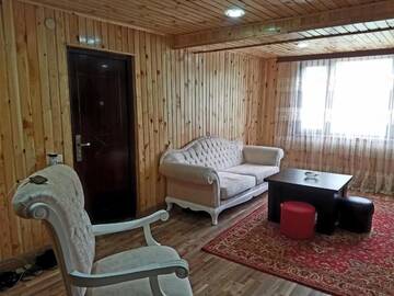 Фото номера Дом с 4 спальнями Дома для отпуска Luka House г. Akhaldaba 57